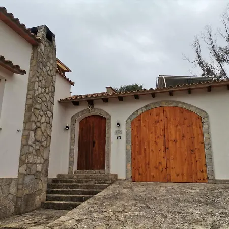 Luna Villa *